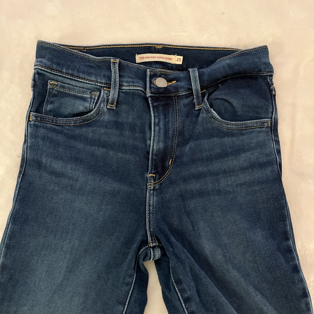 Levi's 720 High Rise Supper Skinny Blue Women's Skinny Jeans